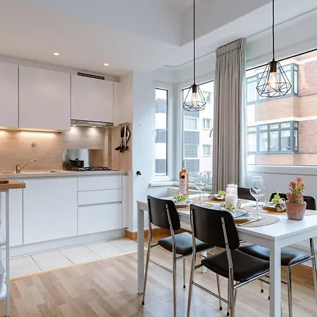 Cosy Flat In The Cultural Heart Of * 奥斯滕德